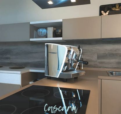 Nuova Simonelli MUSICA LUX Кофемашина